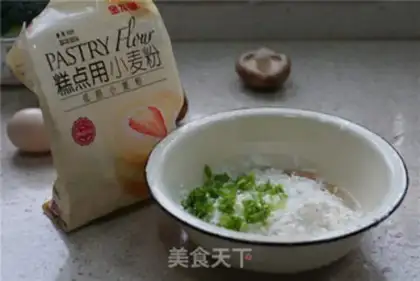 Make A mushroom egg onion waffles step 1