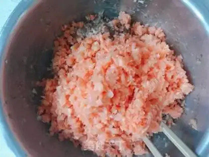 Make Shrimp pork carrot dumplings step 4