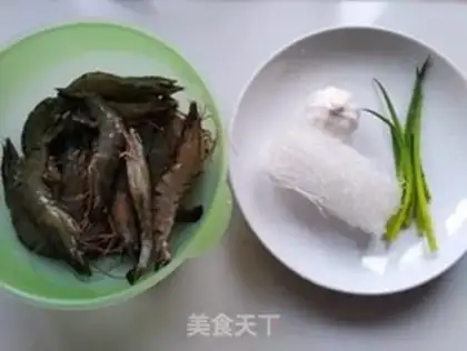 Make Garlic shrimp step 0