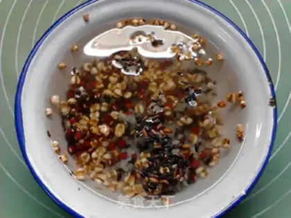 Make Porridge for the red beans step 1