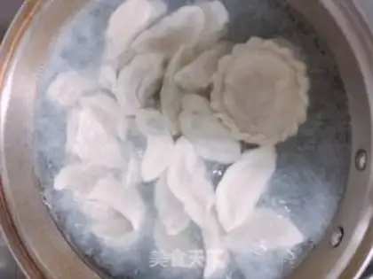 Make Shrimp pork carrot dumplings step 8