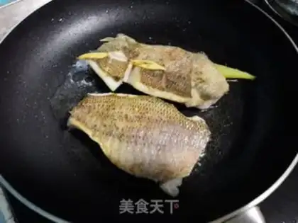 Make Fried bass step 4