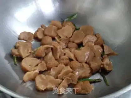 Make Monkey mushrooms burning cabbage step 4