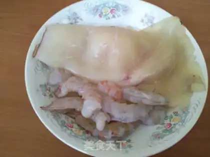 Make Seafood rice powder step 0