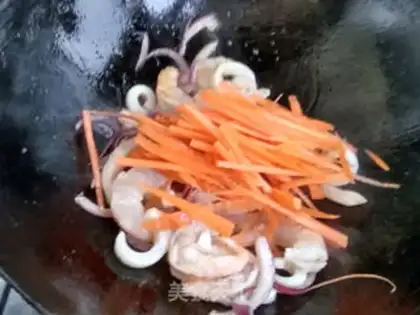 Make Seafood rice powder step 7