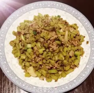 Make Sprouts and gravy step 5