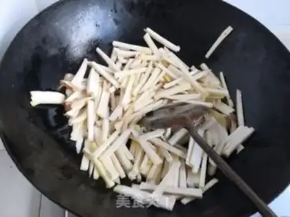 Make Sodium apricot mushroom step 3