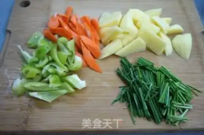 Make Chicken-legged potato noodles step 4