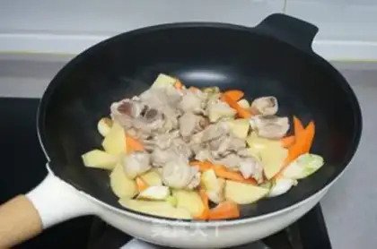 Make Chicken-legged potato noodles step 7