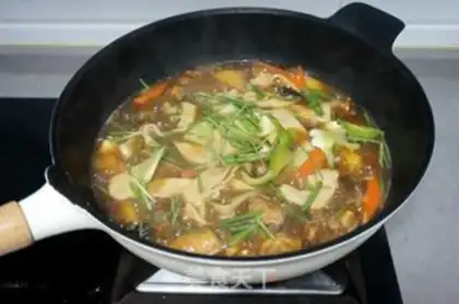 Make Chicken-legged potato noodles step 13