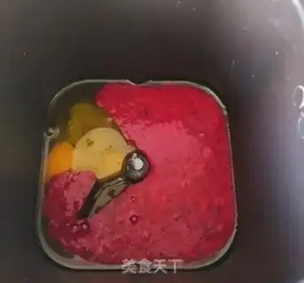 Make Rose bread step 4