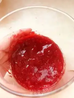 Make Homemade without adding strawberry sauce step 3