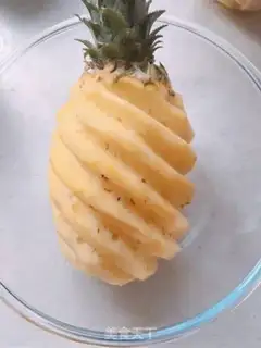 Make Honey pineapple juice step 0