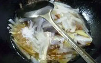 Make The yellowfish step 9