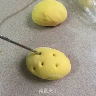 Make Simulate potato buns step 8