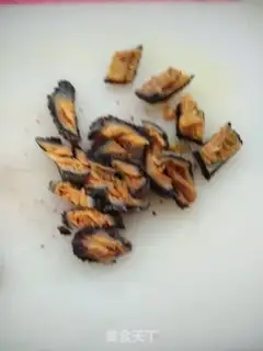 Make Noodle sea cucumbered eggs step 1