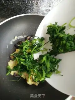 Make Noodle sea cucumbered eggs step 7