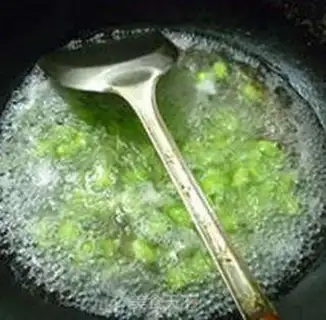 Make The soy duck is fried step 6