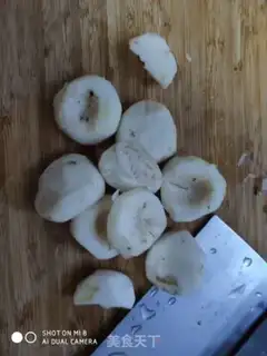 Make Horse hoof fried eggs step 1