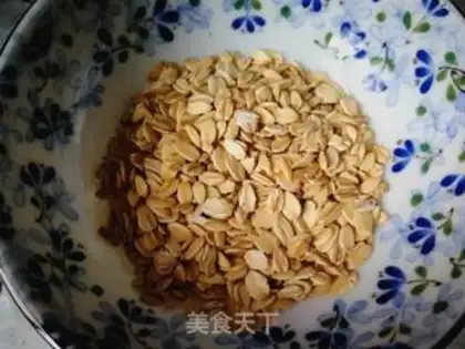 Make Sweet pea oatmeal step 1