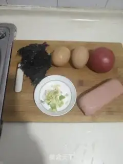 Make Purple ham and egg soup step 0