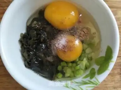 Make Ear eggs step 2