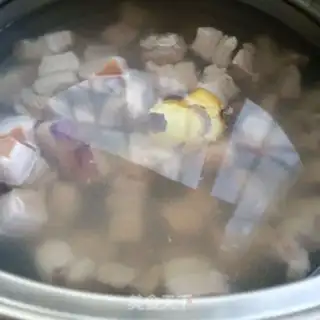 Make Delicious red meat step 1