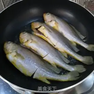 Make Jealousy yellowfish step 2