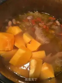 Make Pumpkin peanuts and snow chicken soup step 9