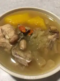 Make Pumpkin peanuts and snow chicken soup step 11