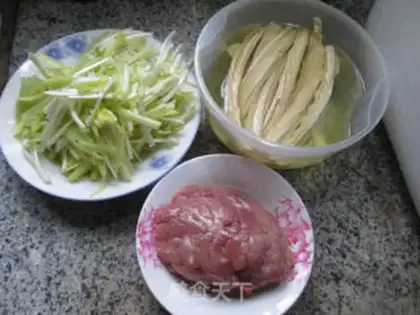 Make ♪ Scrambled sprouts ♪ step 0