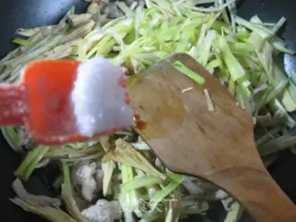 Make ♪ Scrambled sprouts ♪ step 7
