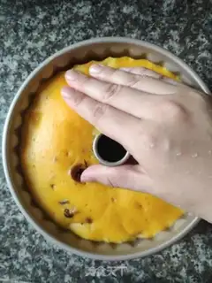 Make Pumpkin with a date step 8