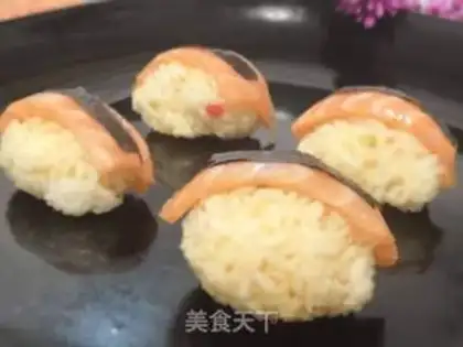 Make Sushi salmon step 5
