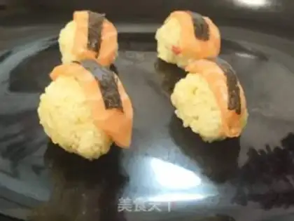 Make Sushi salmon step 6