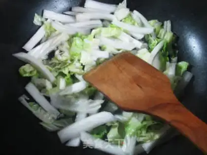 Make The cabbage and celery step 3
