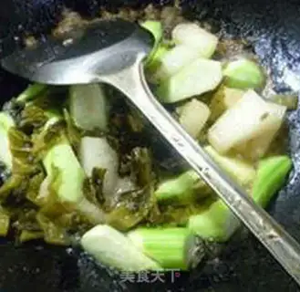 Make Sour shrimp fried doubles step 11