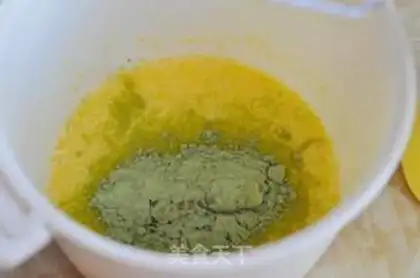 Make Chocolate juicy cake piece step 2
