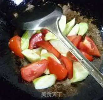 Make Tomato silk fried eggs step 9