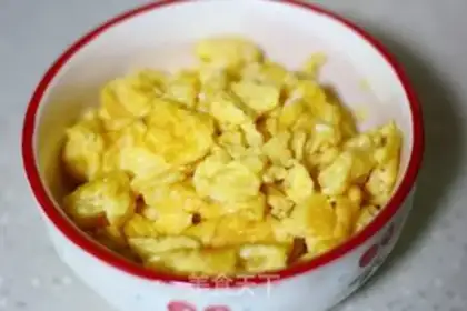 Make Crab-flavored eggs step 4