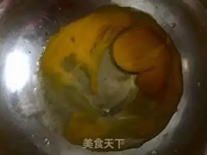 Make Fresh eggs step 1