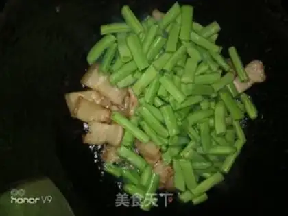 Make Five flowers and four beans step 2