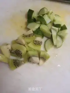 Make Quaffle juice step 1