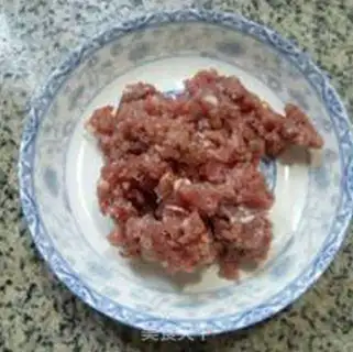 Make Beef paste and lentils step 1