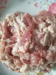 Make Gold-cracking mushroom fried meat step 0