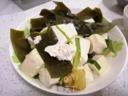 Make Tofu seaweed soup step 5