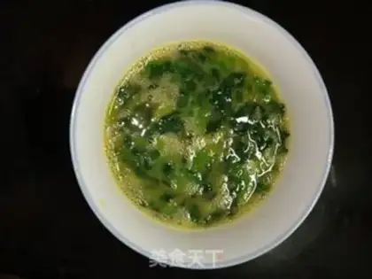 Make Spinach fried eggs step 3