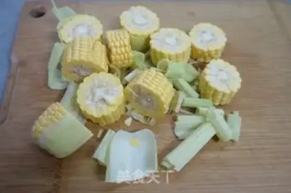 Make Stereo corn soup step 1