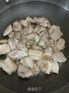 Make Garlic red meat step 2