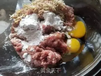Make Shrimp pork dumplings step 5